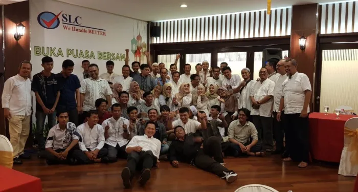 Gallery Staff 5 6